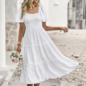Robe mariage bohème blanche à col carré