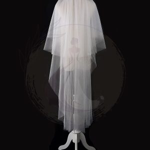 Voile de mariée cathédrale en tulle à plusieurs niveaux