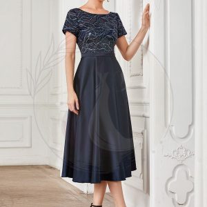 Robe mère de la mariée mi-longue en dentelle à sequins et manches courtes