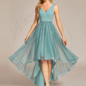 Robe de bal haute-basse sans manches en tulle