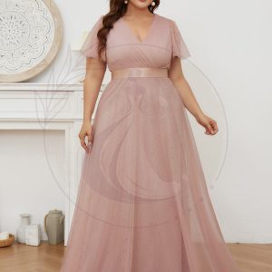 Robe de demoiselle d’honneur grande taille pour femmes avec manches courtes