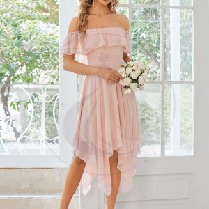 Robe demoiselle d’honneur asymétrique fluide mousseline épaules dénudées