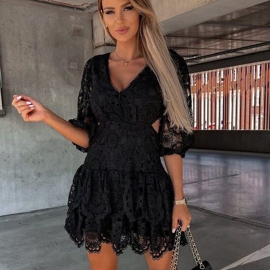 Robe Champêtre en Dentelle Courte