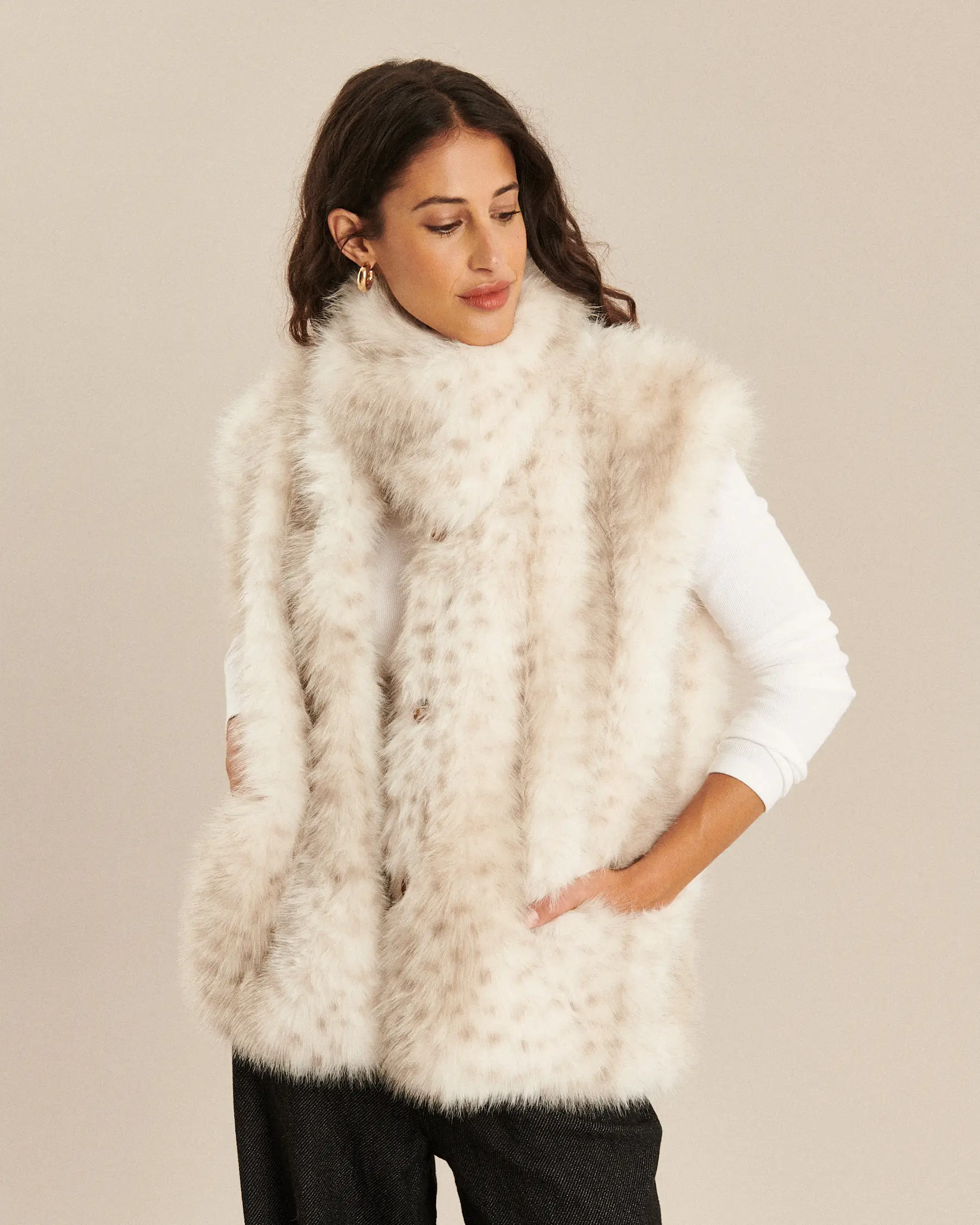 BIANCA MINK DEER – Image 2