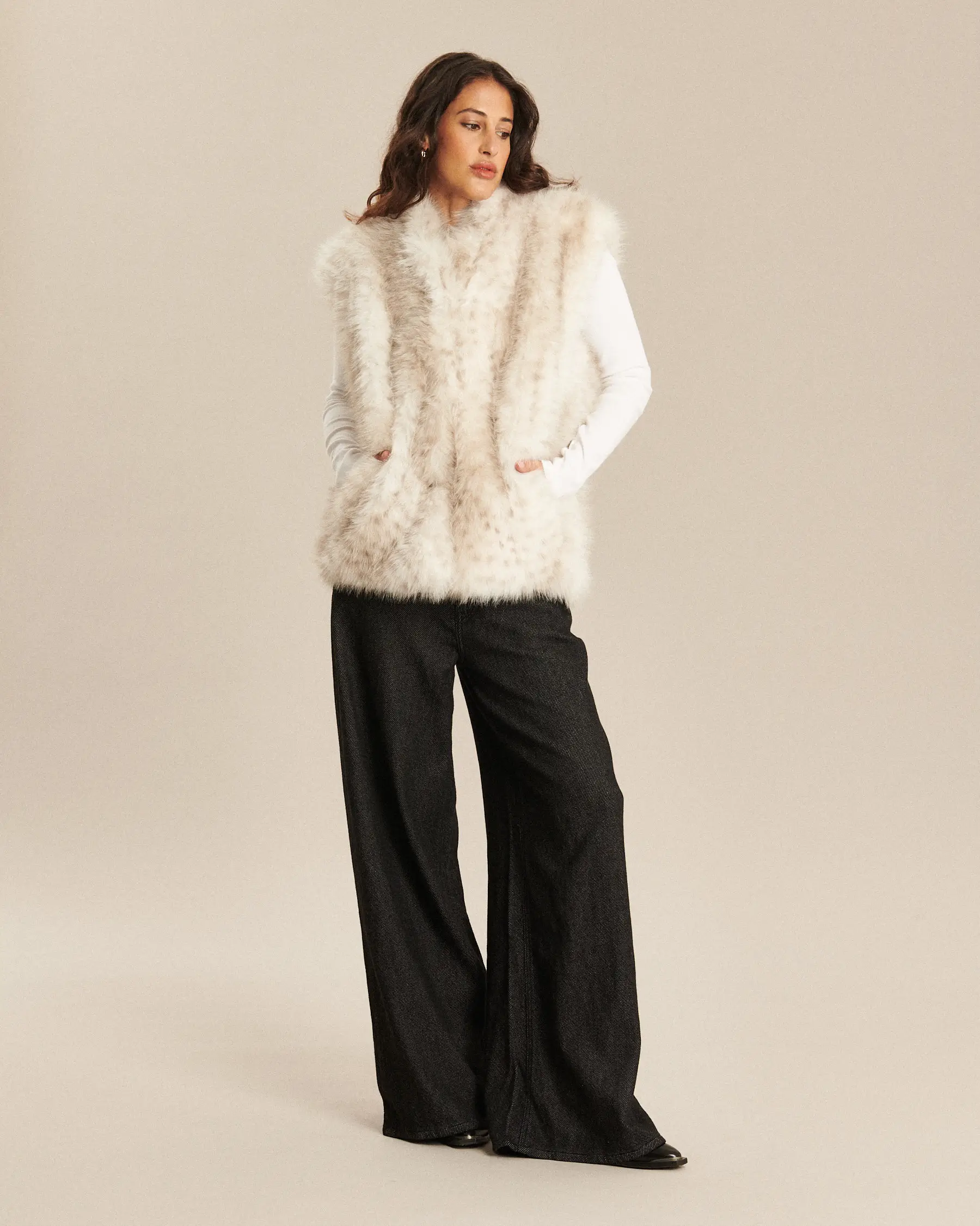 BIANCA MINK DEER – Image 3