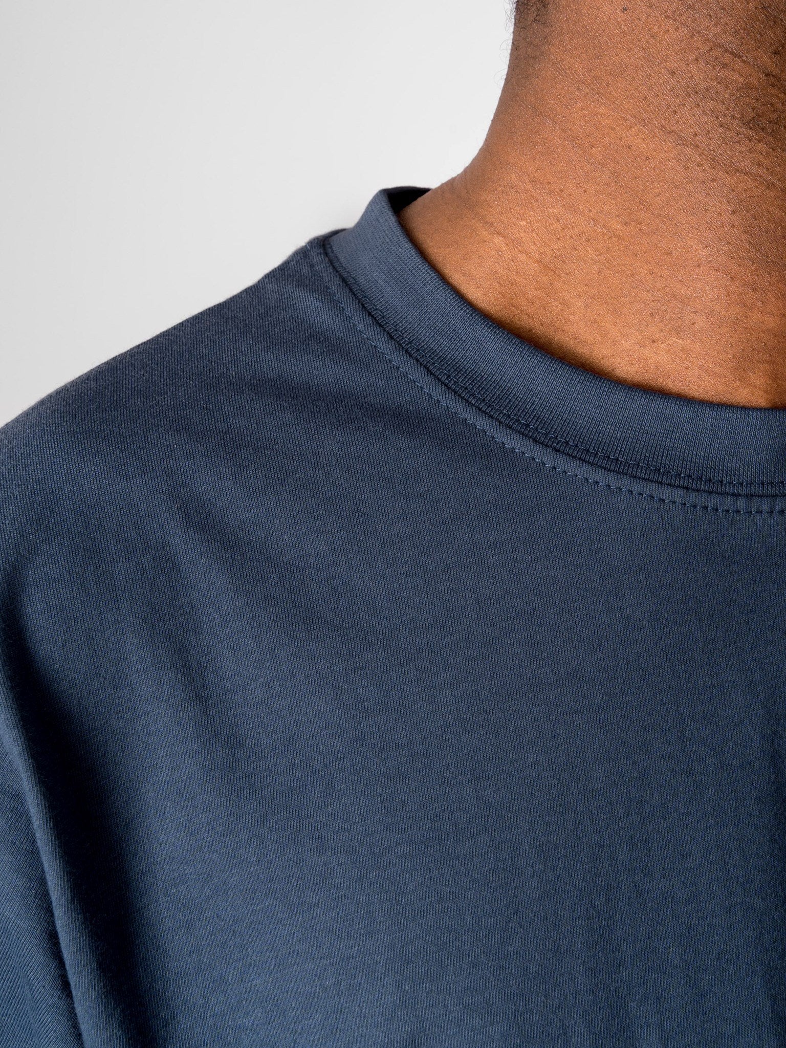 T-shirt surdimensionné - Bleu du port – Image 4