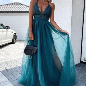 Robe bohème chic demoiselle d’honneur verte dos nu en dentelle