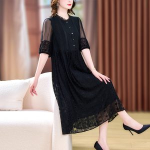 Robe bohème grande taille noire brodée